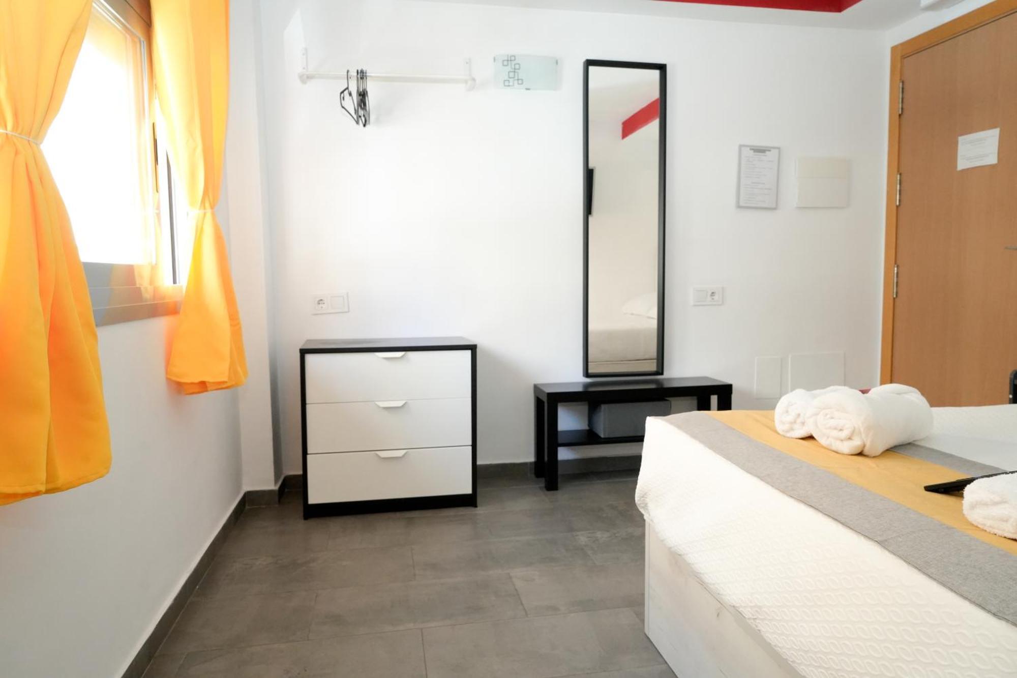 New Art Hostel - Albergue Juvenil Πάλμα ντε Μαγιόρκα Εξωτερικό φωτογραφία
